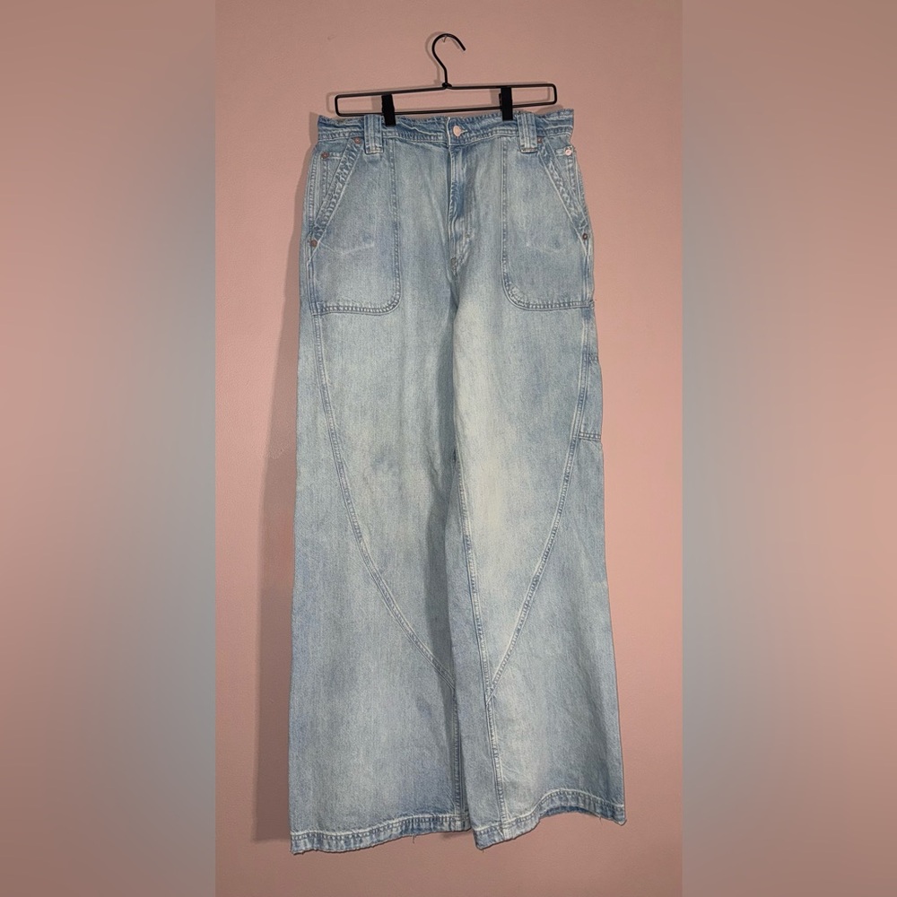 We The Free Light Wash Wide Leg Jeans